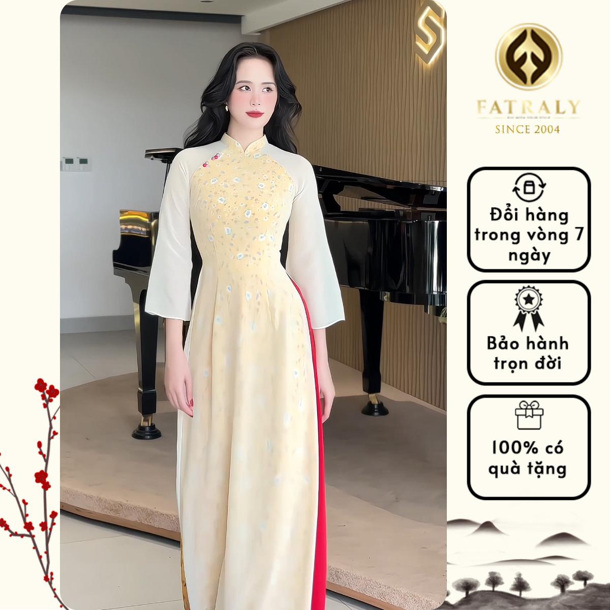 Áo dài thiết kế 4 tà họa tiết hoa nhí, chất liệu vải tơ lót hoa lụa, đính trang trí nút bọc may thủ công cao cấp 3 Áo dài thiết kế 4 tà họa tiết hoa nhí, chất liệu vải tơ lót hoa lụa, đính trang trí nút bọc may thủ công cao cấp - Hình ảnh 3