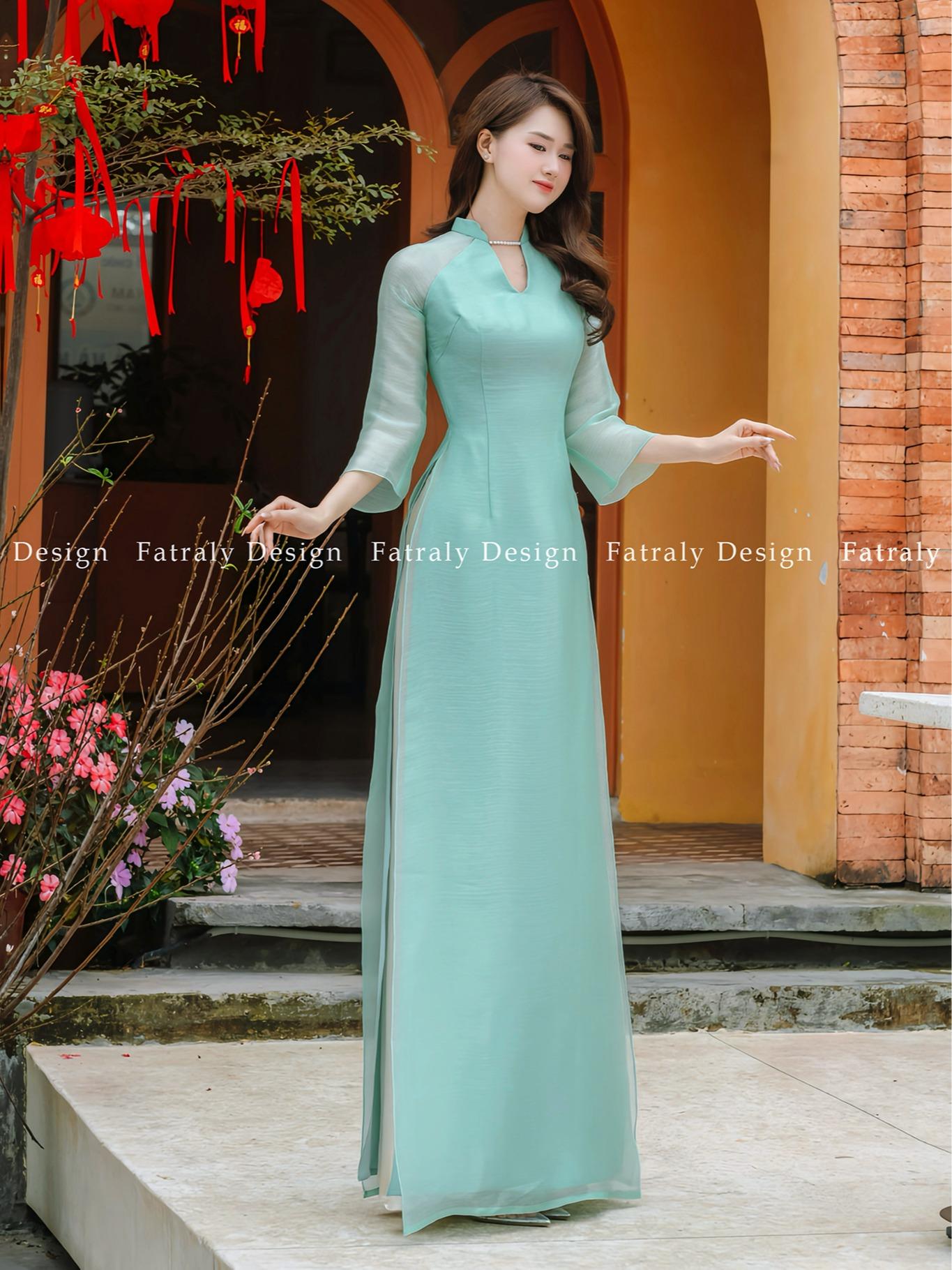 Áo dài nữ Fatraly thiết kế 4 tà vải tơ lót lụa cao cấp