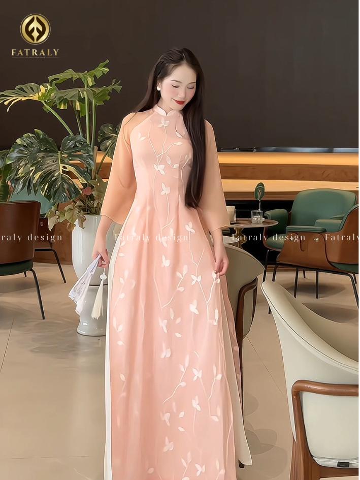 Áo Dài Vải Tơ Thiết Kế 4 Tà Thêu Hoa Thủ Công Cao Cấp Màu Sắc Nhẹ Nhàng Truyền Thống Pha Nét Hiện Đại Thiết Kế Độc Đáo Tôn Vẻ Thanh Lịch Sang Trọng