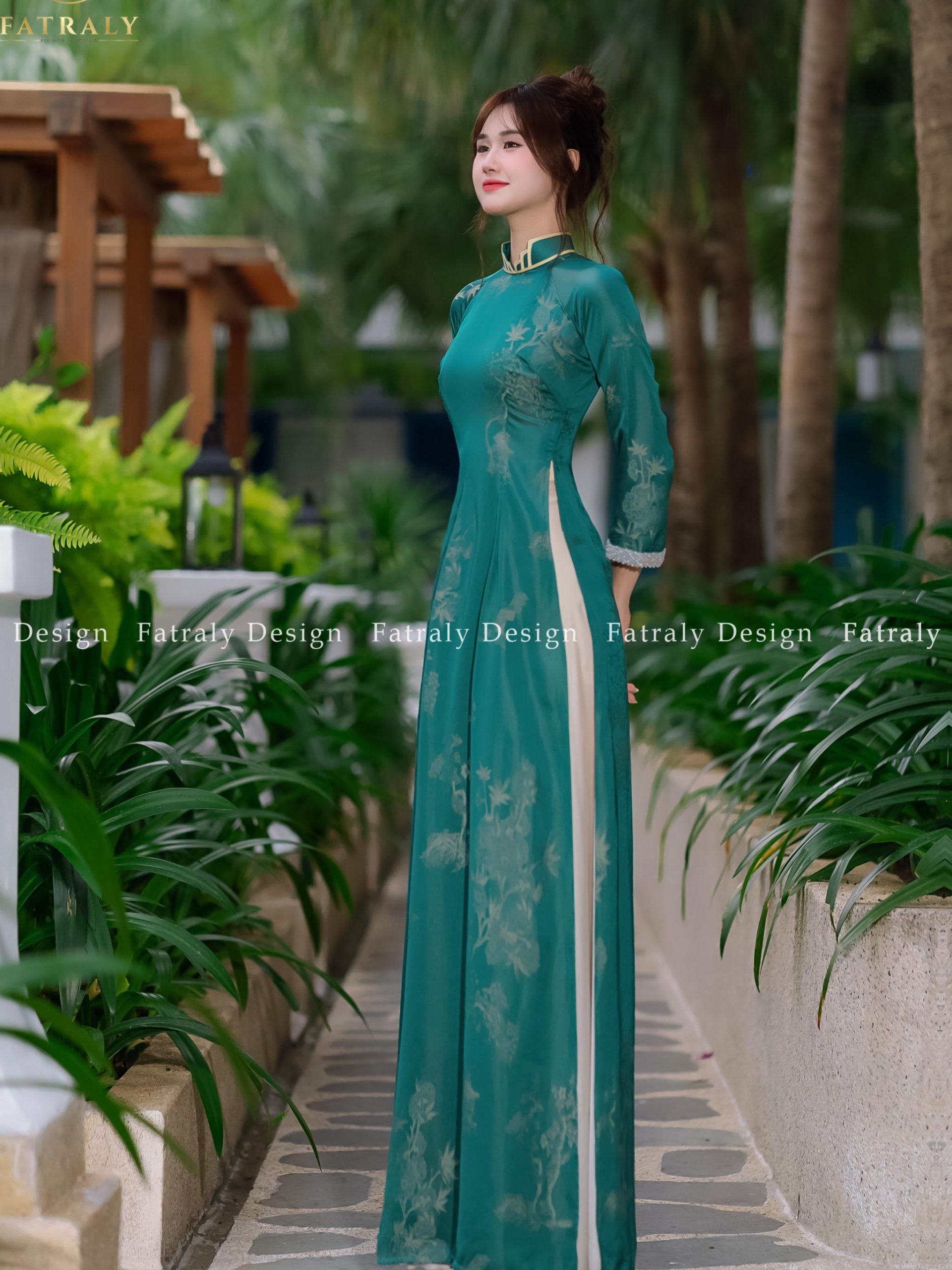 Áo dài tơ tằm châu sa