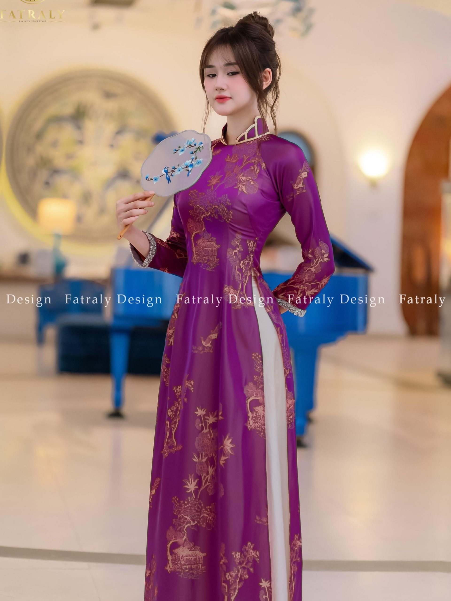 Áo dài tơ tằm châu sa hoạ tiết dệt chuyên biệt, thiết kế tinh tế, chất liệu cao cấp sang trọng 5 Áo dài tơ tằm châu sa hoạ tiết dệt chuyên biệt, thiết kế tinh tế, chất liệu cao cấp sang trọng - Hình ảnh 5