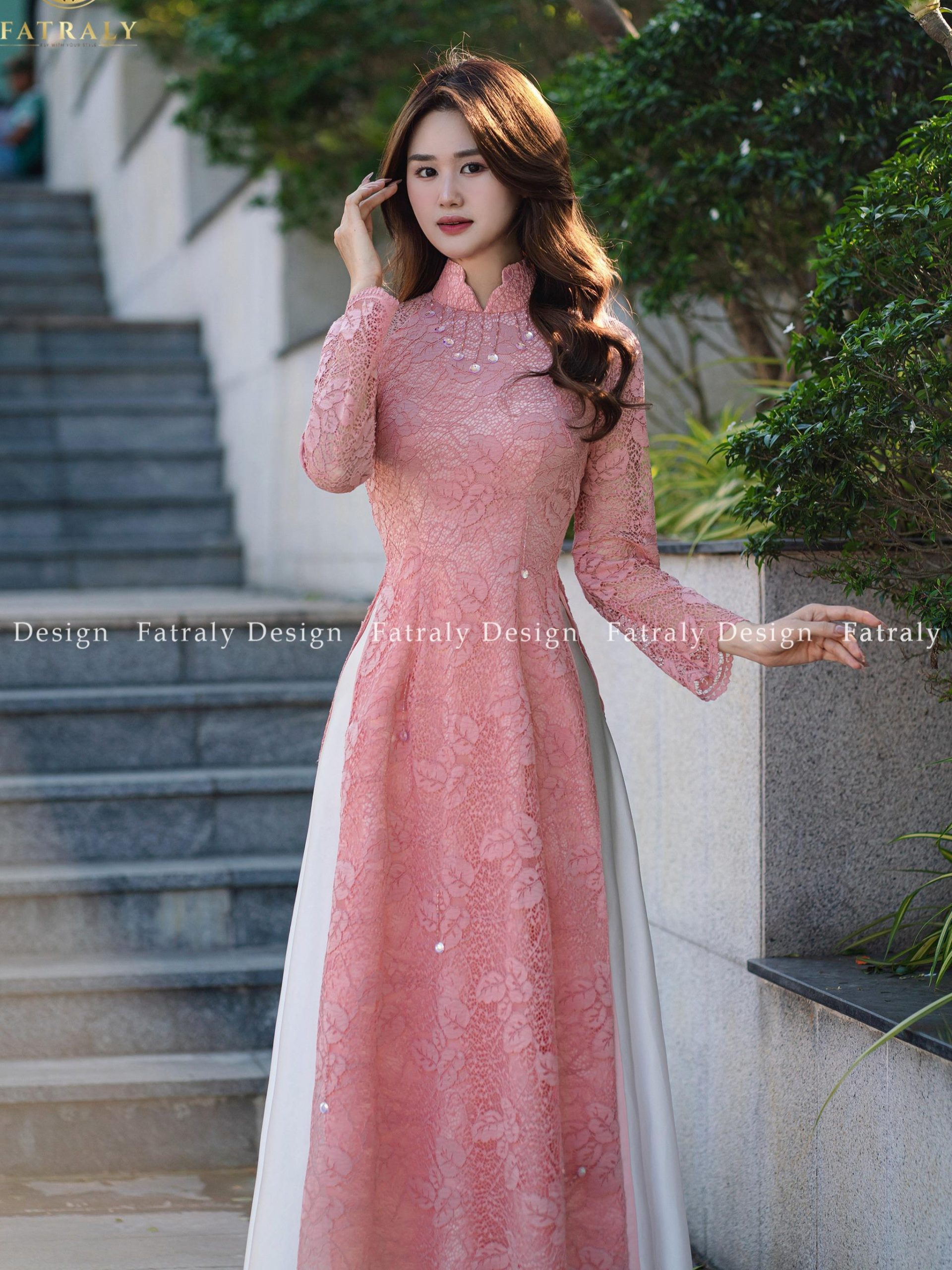 Áo dài nữ vải dệt ren thiết kế 4 tà