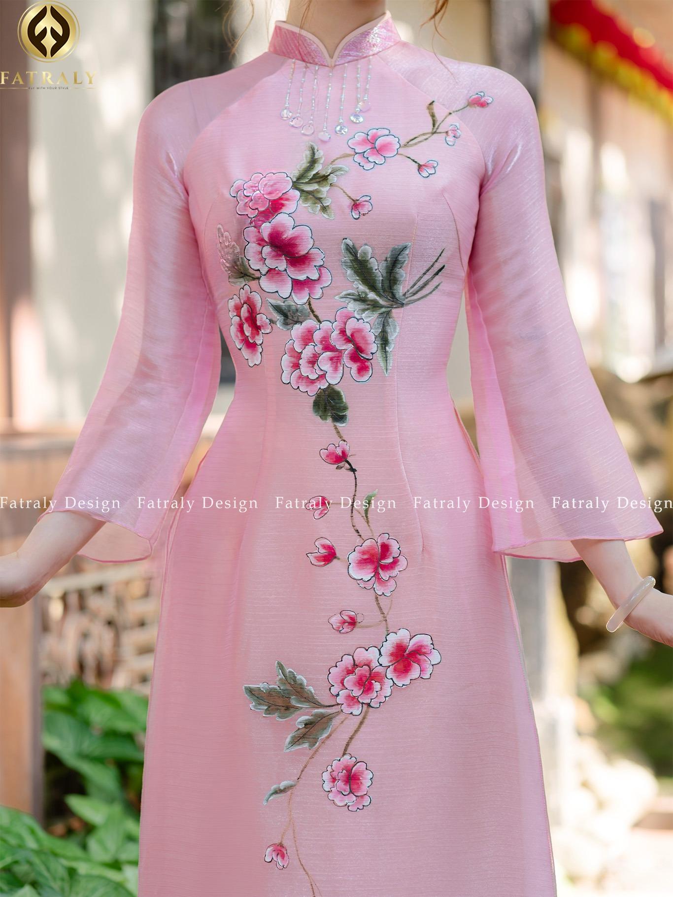 Áo dài nữ tơ lót lụa thiết kế 4 tà,hoạ tiết vẽ tay cao cấp 7 Áo dài nữ tơ lót lụa thiết kế 4 tà,hoạ tiết vẽ tay cao cấp - Hình ảnh 7