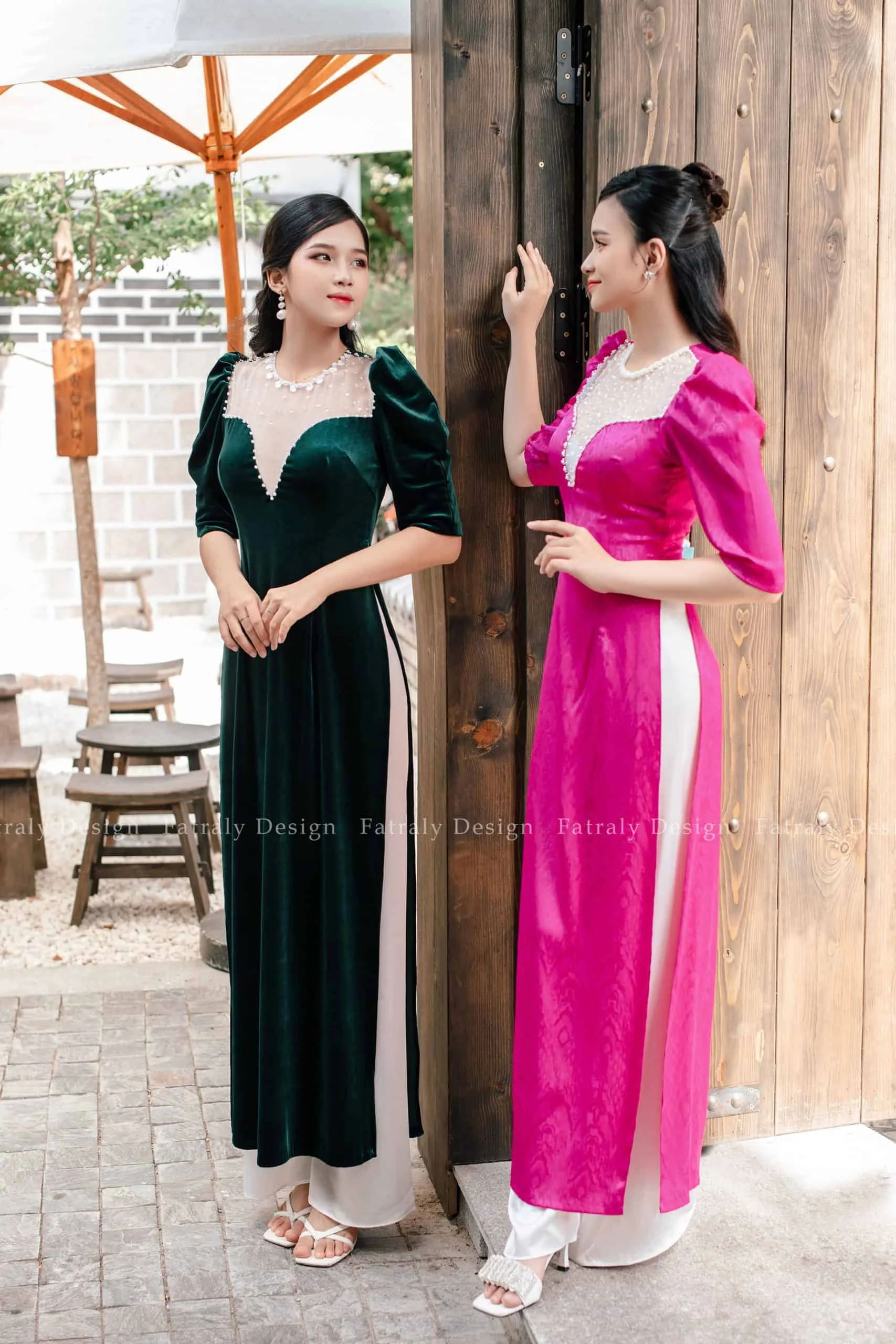 Áo dài Bích Thủy nhung thiết kế cao cấp
