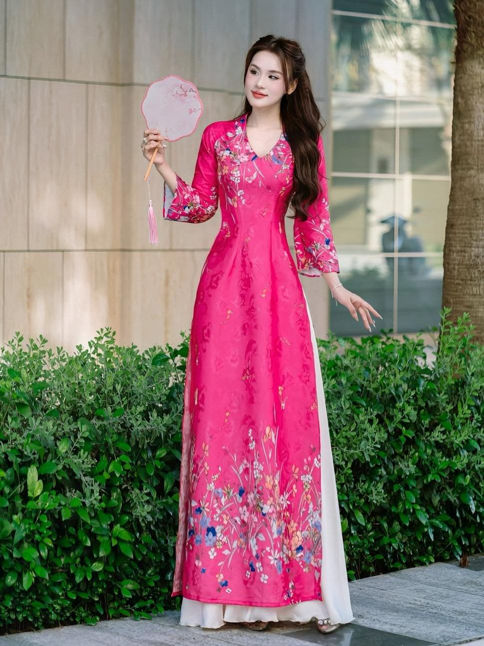 Áo dài cho thuê Thiên Sắc vải lụa gấm Thái Tuấn Fatraly