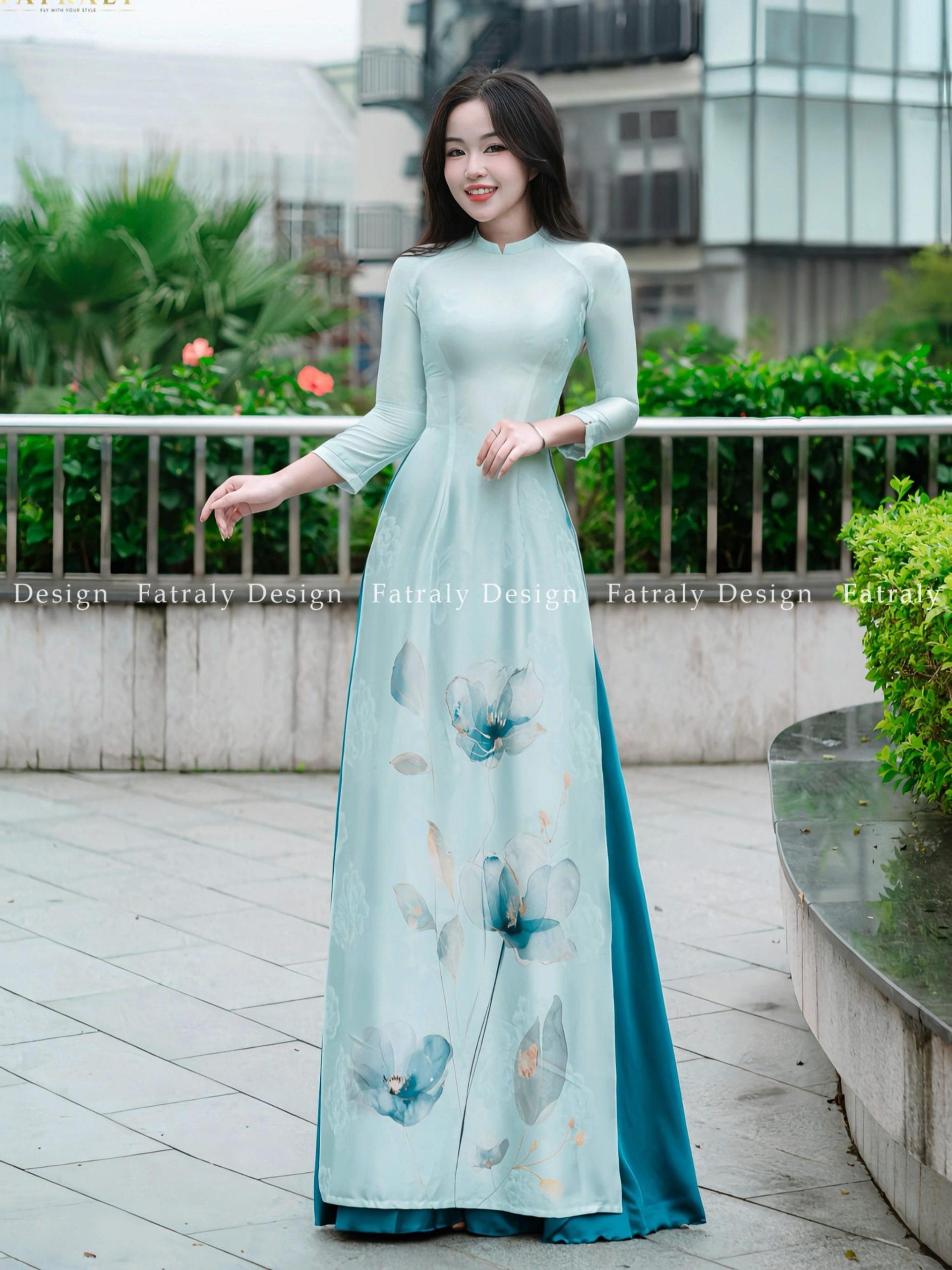 Áo dài vải lụa gấm tơ tằm chân hoa xanh Fatraly