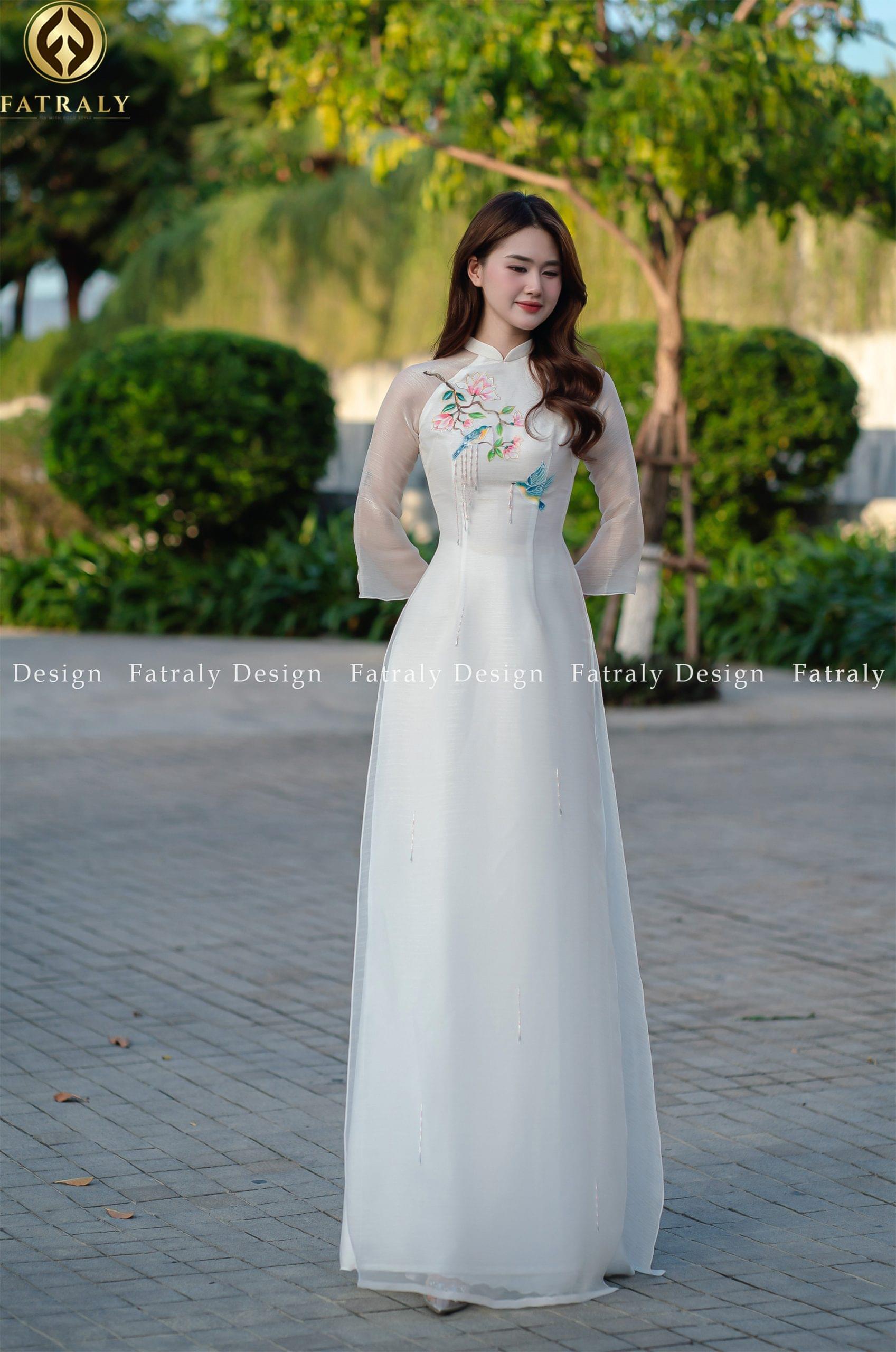 Áo dài Ngọc vải tơ 4 tà có đính kết thủ công cao cấp